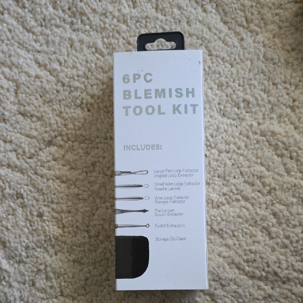 NIB: BLACKHEAD REMOVER  TOOL KIT (6 TOOLS)